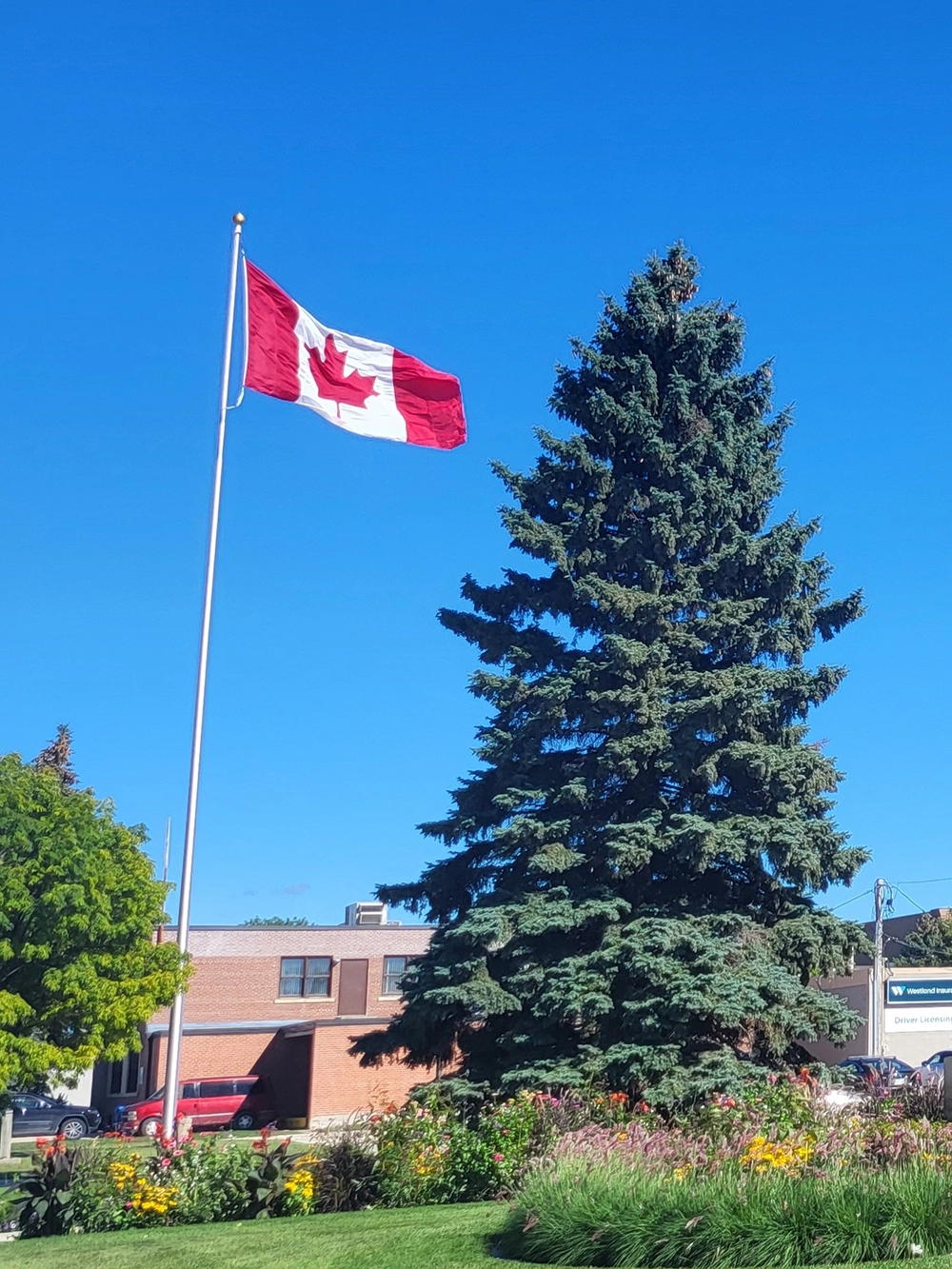 Steinbach Flagpole